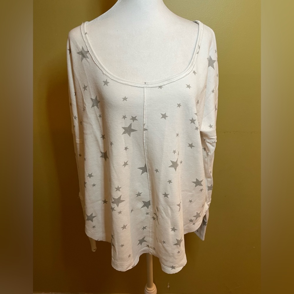 Lucky Brand Thermal Long Sleeve Top w/Gray Stars - XL